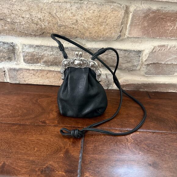 Brighton Leather Kiss-Lock Frame Mini Crossbody Bag Black Silver-Tone Heart Logo - Picture 3 of 4
